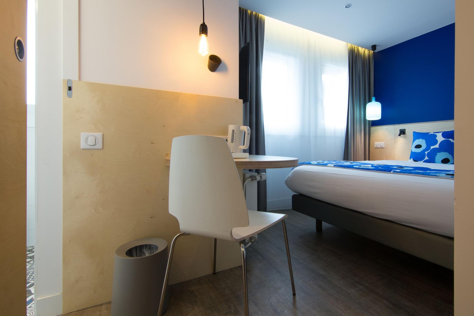 La Regence Hotel Courbevoie Buitenkant foto