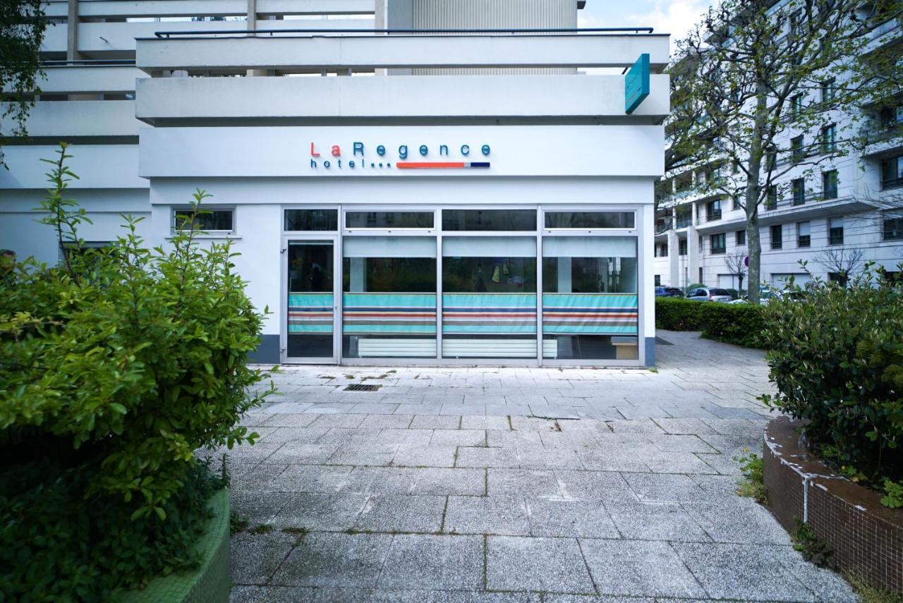 La Regence Hotel Courbevoie Buitenkant foto