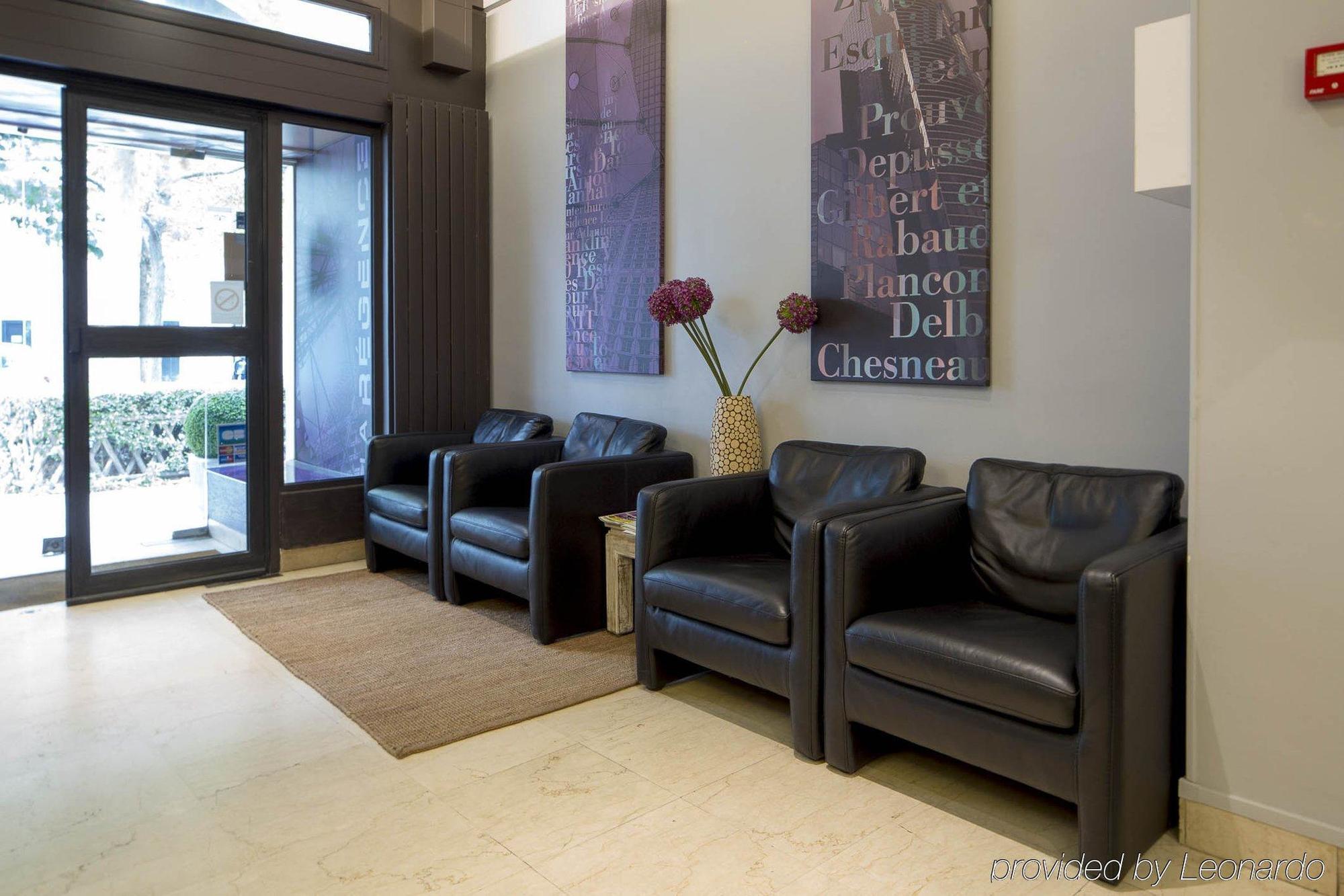 La Regence Hotel Courbevoie Buitenkant foto