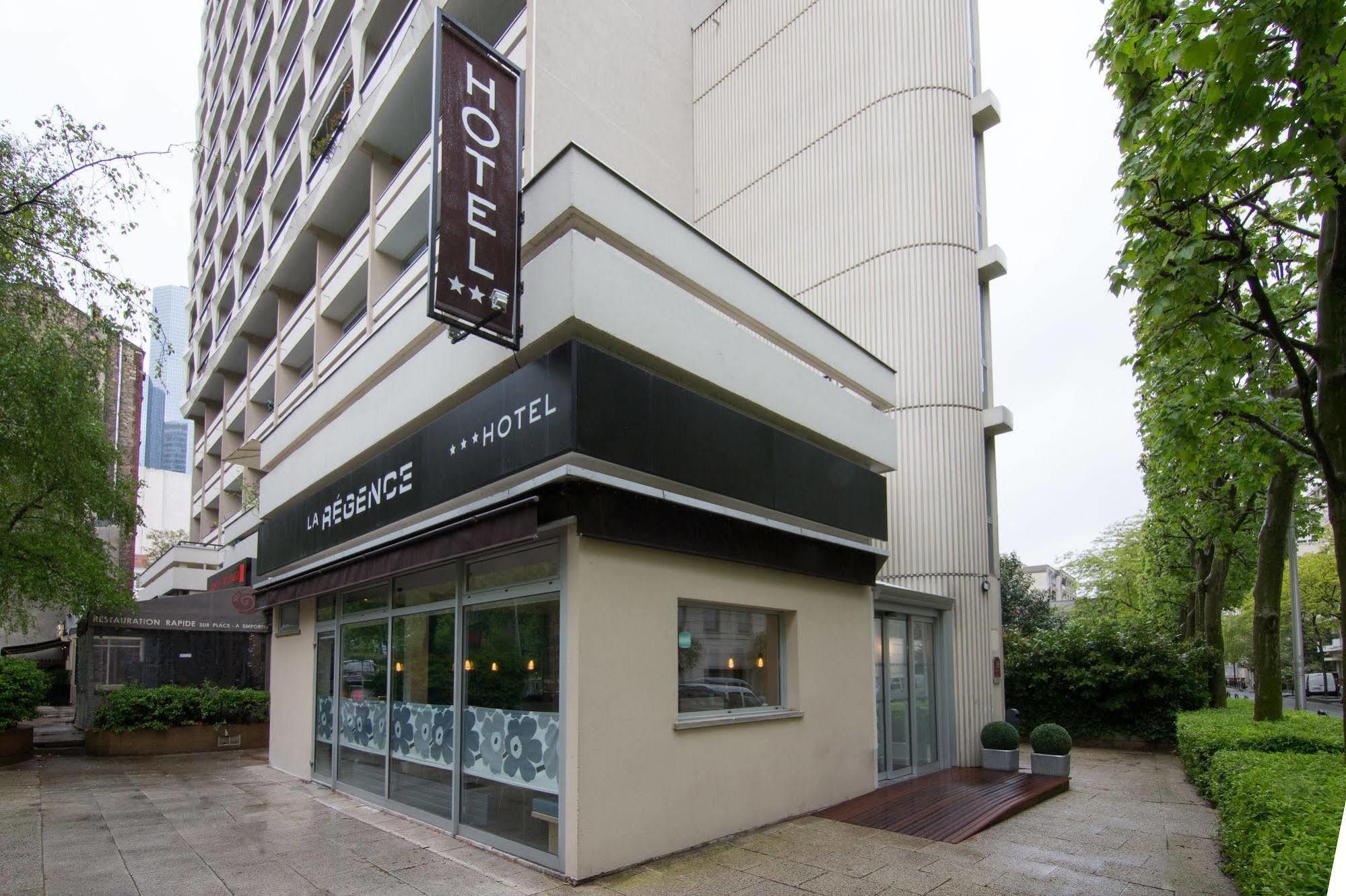 La Regence Hotel Courbevoie Buitenkant foto